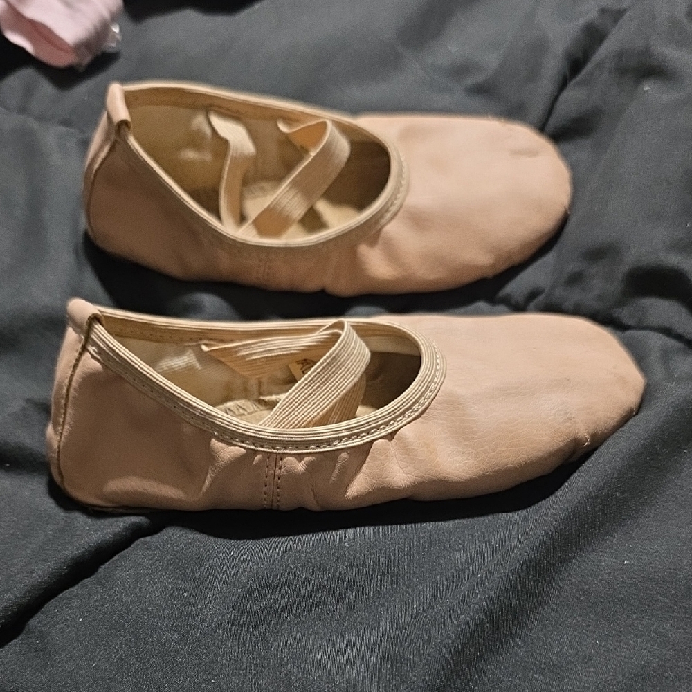 Children's Ballet Slippers in Beige